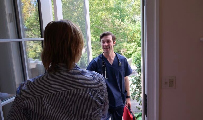 Nurse arriving at a patient’s home for a house call appointment in South Florida